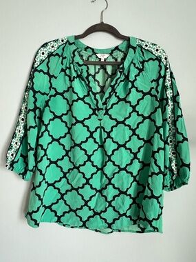crown & ivy Teal and Black Geometric Split-Neck Blouse